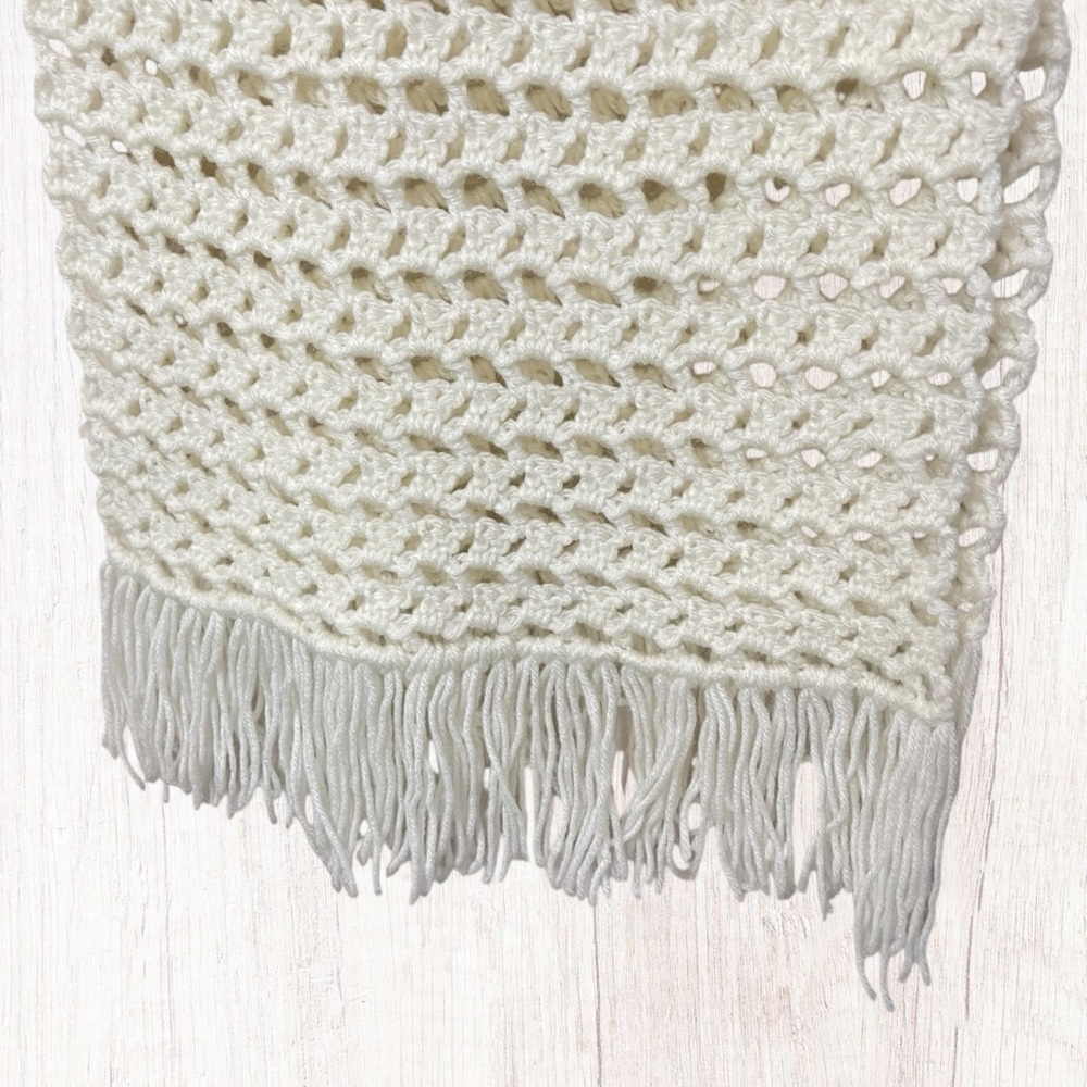 ❌SOLD❌HANDMADE Cream Crochet Wrap/Scarf with Fringe - Picture 7 of 8